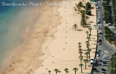 großer Parkplatz am Playa las Teresitas