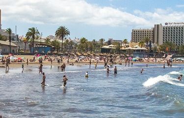 Playa de Troya in Las Americas
