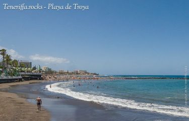 Weitläufiger Strand an der Costa Adeje