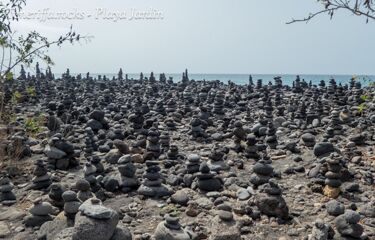 Steinmännchen am Playa Jardin